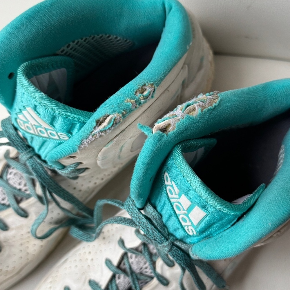 Adidas D Rose 5 Teal and White Basketball Shoes - Picture 6 of 14